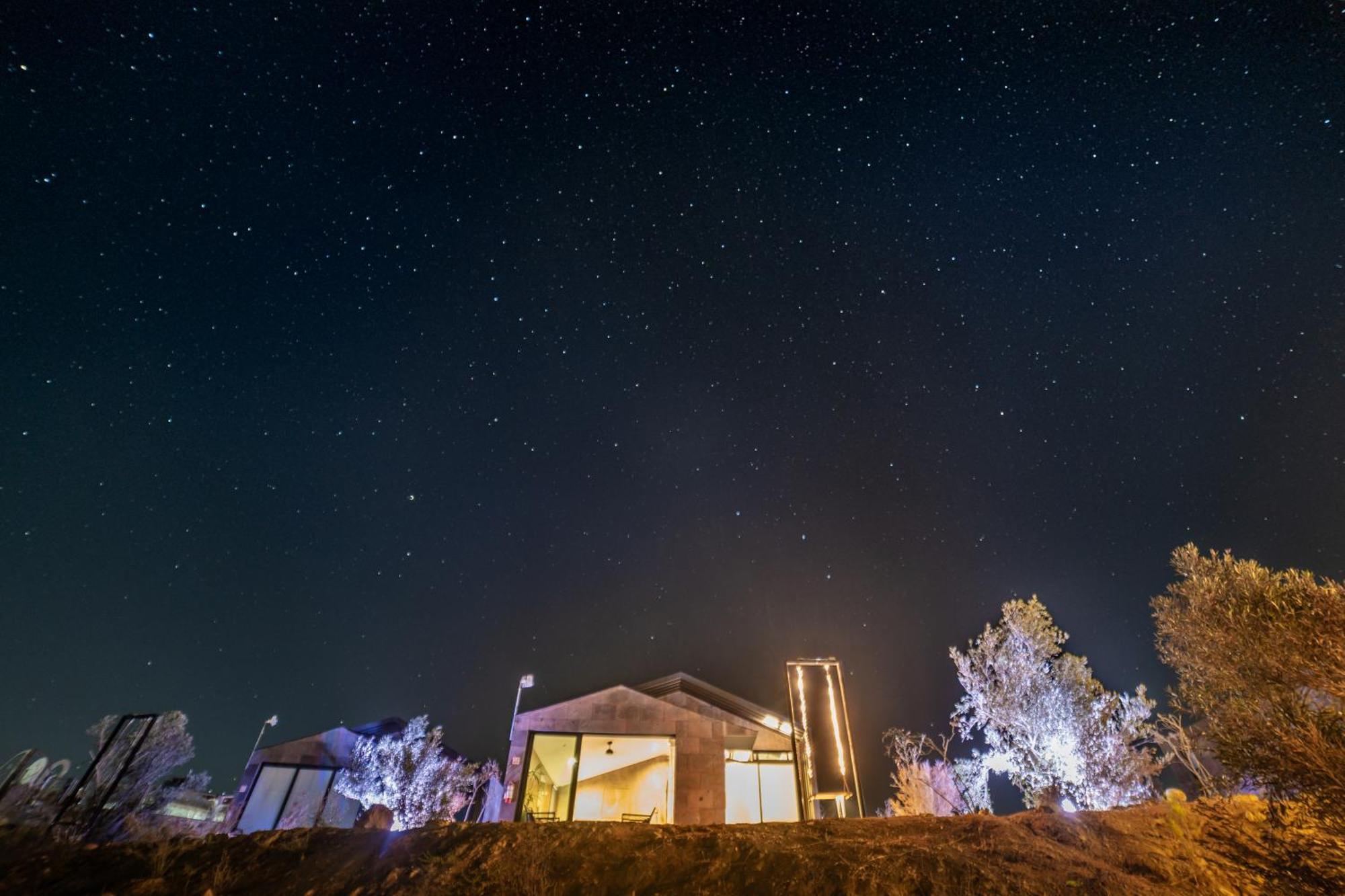 Bajo Estrellas Hotel Contemporaneo Valle de Guadalupe Ngoại thất bức ảnh